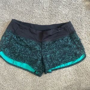 LULULEMON speed shorts, size 6